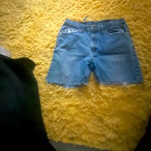 They are not gonna fit like booty shorts